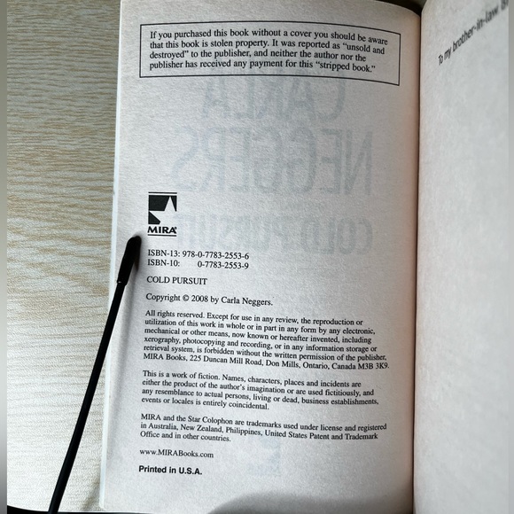 Cold Pursuit by Carla Neggers ISBN: 978-0778325536 - Picture 4 of 9